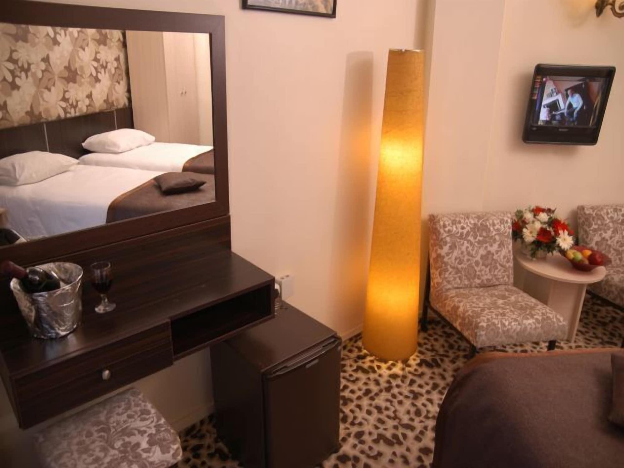 Otel Maya 3*